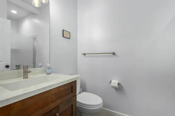 Mesa Downtown Room #7 - Image 3